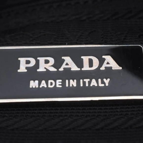 SOLD Prada Tessuto Black Nylon Small Messenger Bag Crossbody Bag Handbag - Picture 9 of 16